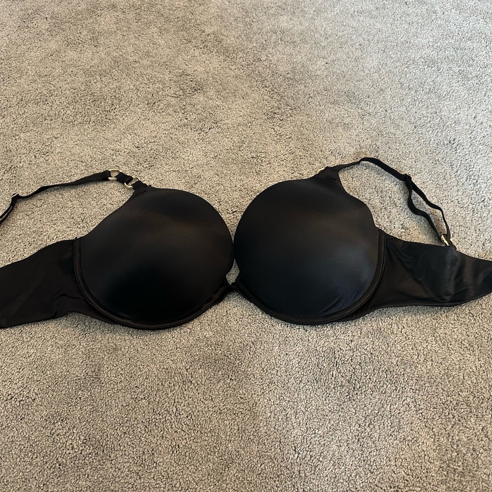 Victoria’s Secret Very Sexy Push-Up Bra